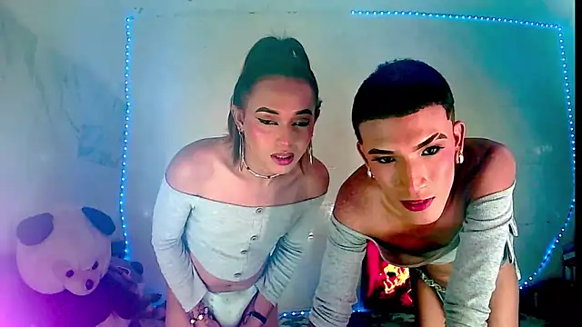 KimberlyXtreme online show from December 19, 7:28 pm