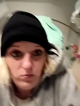 KITTYBOOBOOFUXX online show from November 29, 10:58 pm