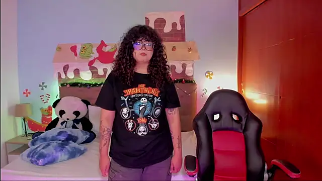  Lilly miller online show from December 4, 8:09 pm