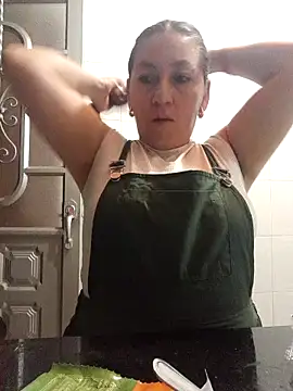 Snapshot of Luna-nevada chatting on October 8, 1:10 am Luna-nevada online show from October 8, 1:10 am