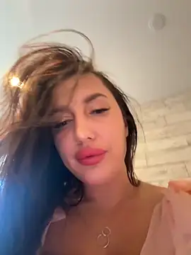 AleksandraRich online show from October 18, 7:11 am