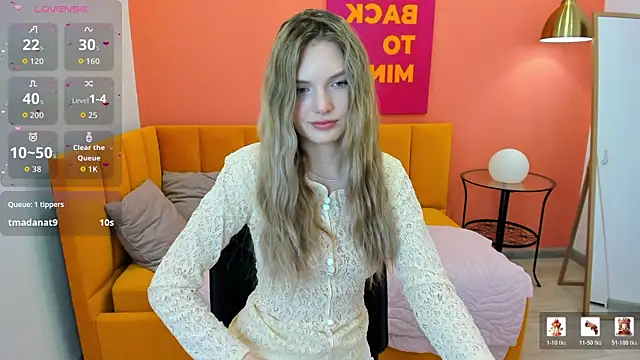 EvelineAmore online show from May 24, 9:08 am