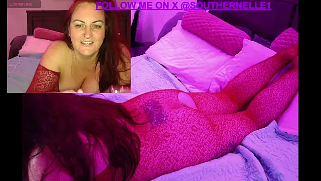 SouthernElle1 online show from October 3, 1:43 am