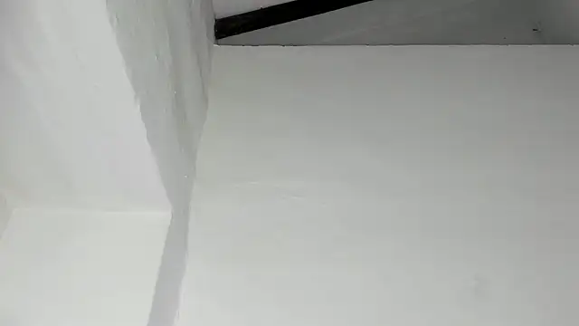 Snapshot of Lola_Blondie chatting on October 28, 12:22 pm Lola Blondie online show from October 28, 12:22 pm