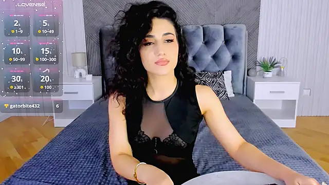 Maya Rogerss online show from November 27, 3:26 pm