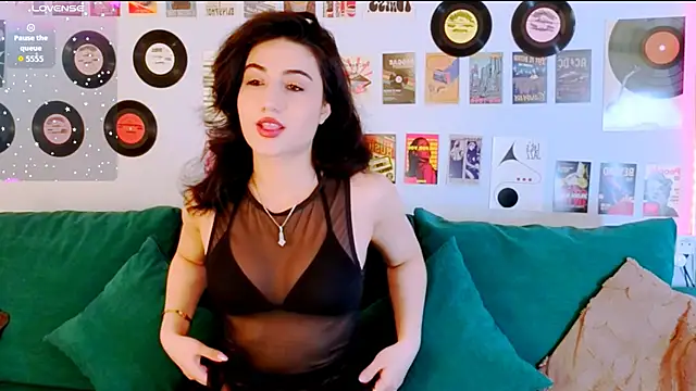 Maya Rogerss online show from June 2, 2:51 pm