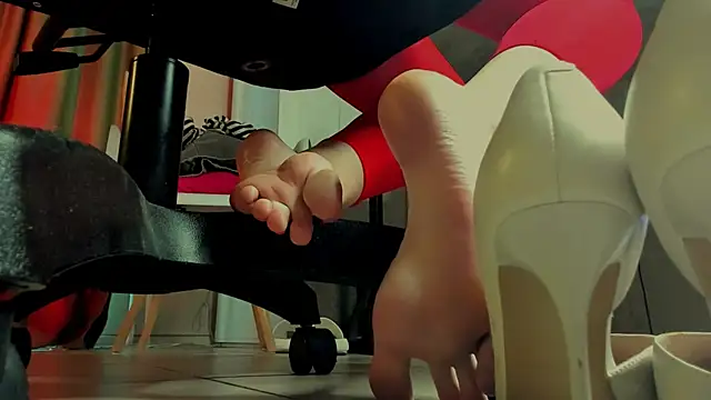 Snapshot of OlgaPetrova chatting on September 29, 11:37 am OlgaPetrova online show from September 29, 11:37 am