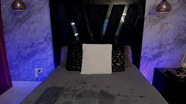 Samantha-Harpper online show from October 10, 6:18 am