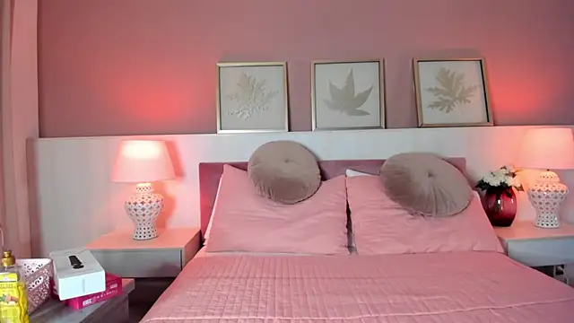 Emma  1 online show from September 30, 3:45 am