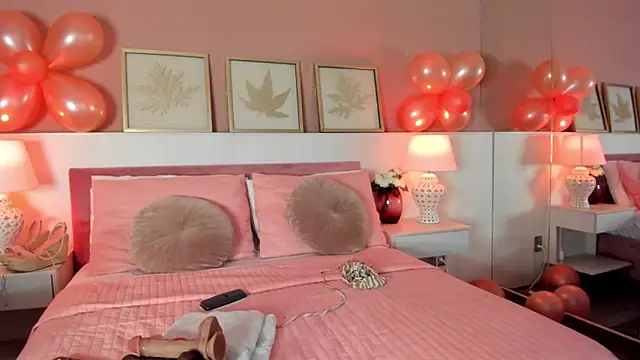 Emma  1 online show from October 5, 4:28 am