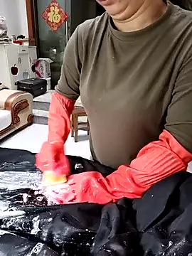 mimi520 online show from October 3, 6:40 am