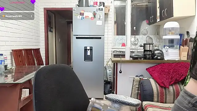 Snapshot of freyaa_sorcerees chatting on October 8, 5:28 pm freyaa sorcerees online show from October 8, 5:28 pm