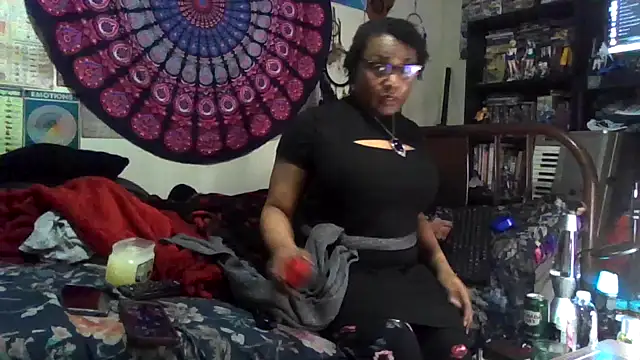 GardeniaFields online show from December 21, 4:50 am