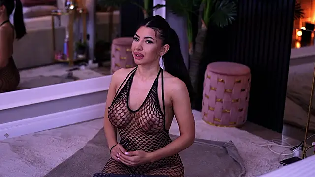 TanyaVonDe online show from March 18, 6:13 pm