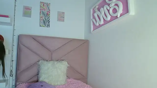 eva sin18 online show from April 1, 12:22 am