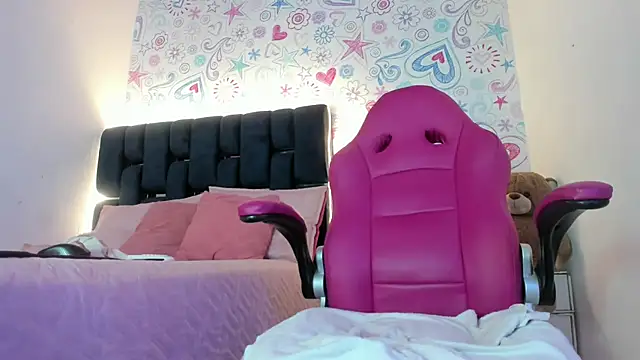 margott 22  online show from December 2, 7:16 pm