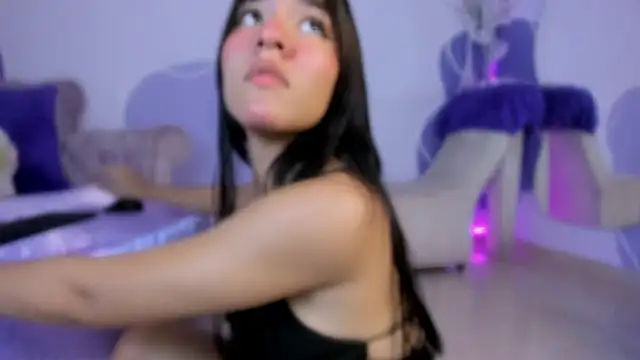 auroracute02 online show from October 28, 1:17 pm