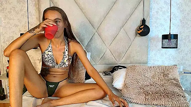 Snapshot of AmbarRaj chatting on October 30, 1:45 pm AmbarRaj online show from October 30, 1:45 pm