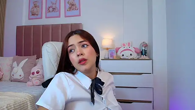 miasweet 16 online show from November 17, 1:28 am