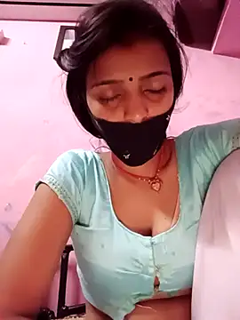 Snapshot of Daya_Chheda chatting on October 1, 1:10 am Daya Chheda online show from October 1, 1:10 am