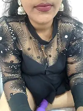 priya 00143 online show from November 18, 4:35 am