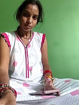 Snapshot of Hotty-Nidhi chatting on October 2, 3:00 am Hotty-Nidhi online show from October 2, 3:00 am