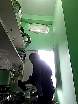 Snapshot of Hotty-Nidhi chatting on October 31, 3:41 am Hotty-Nidhi online show from October 31, 3:41 am