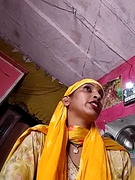 Snapshot of Hotty-Nidhi chatting on October 6, 7:25 am Hotty-Nidhi online show from October 6, 7:25 am