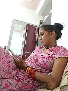 Snapshot of Hotty-Nidhi chatting on September 26, 12:03 pm Hotty-Nidhi online show from September 26, 12:03 pm