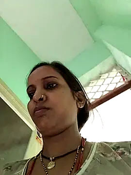 Snapshot of Hotty-Nidhi chatting on October 22, 5:12 am Hotty-Nidhi online show from October 22, 5:12 am