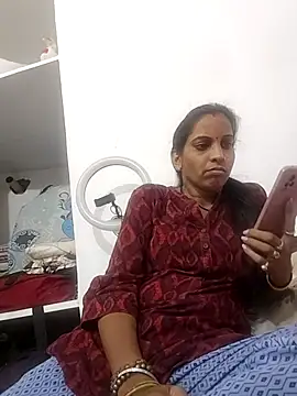 Snapshot of Hotty-Nidhi chatting on October 9, 2:10 pm Hotty-Nidhi online show from October 9, 2:10 pm