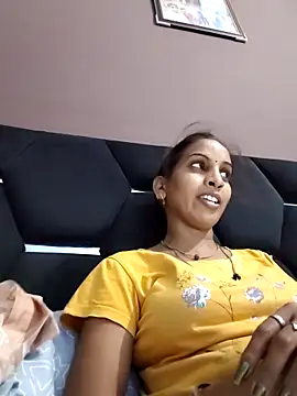 Hotty-Nidhi online show from May 18, 5:08 pm