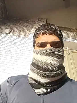 Thoku72 online show from November 13, 6:07 pm