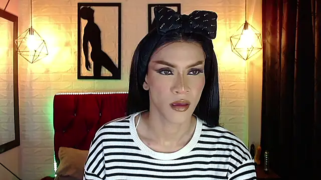 agatha rodriguez online show from September 24, 1:43 pm