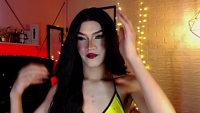 agatha rodriguez online show from January 17, 2:35 pm