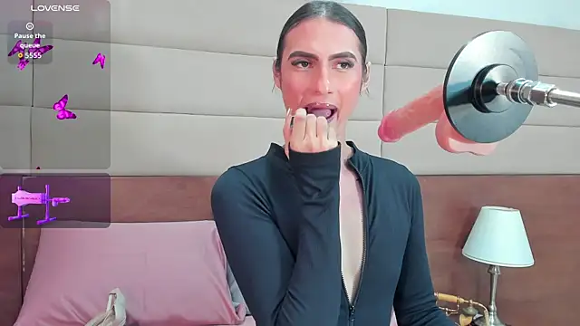 shantall skinny online show from October 4, 3:34 am