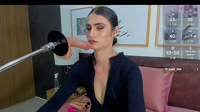 shantall skinny online show from October 13, 4:26 am