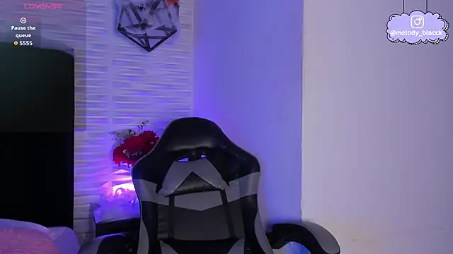 Snapshot of Melody_Black_ chatting on October 24, 8:16 pm Melody Black online show from October 24, 8:16 pm