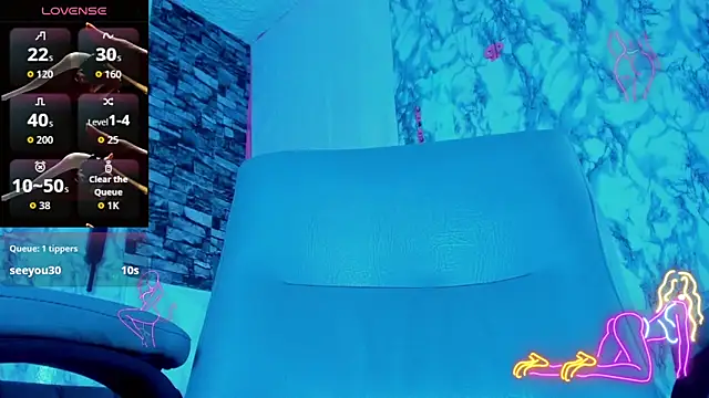 Snapshot of Dayana_20cm chatting on October 4, 7:03 am Dayana 20cm online show from October 4, 7:03 am