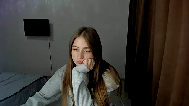 Snapshot of LilyHaart chatting on October 12, 4:31 pm LilyHaart online show from October 12, 4:31 pm