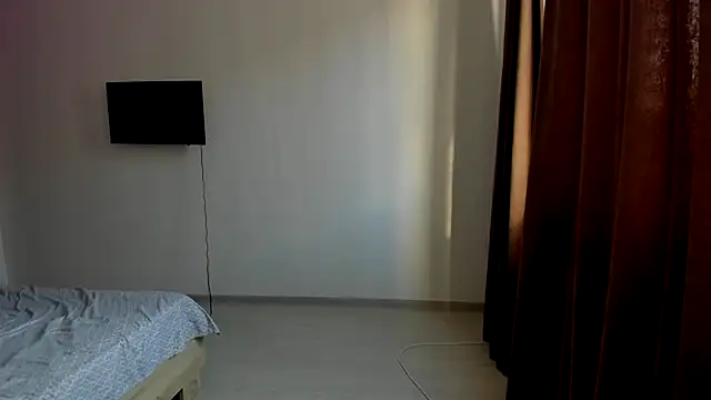 Snapshot of LilyHaart chatting on September 21, 5:06 am LilyHaart online show from September 21, 5:06 am