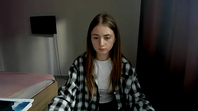 Snapshot of LilyHaart chatting on October 23, 12:33 pm LilyHaart online show from October 23, 12:33 pm