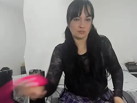 Snapshot of megan_milf79 chatting on October 19, 3:58 pm megan milf79 online show from October 19, 3:58 pm