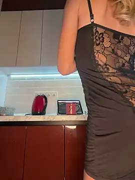 VelvetVabe online show from April 11, 5:49 pm