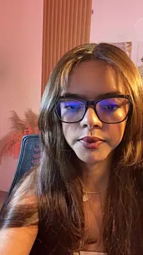 Milabrown  online show from October 26, 12:17 am