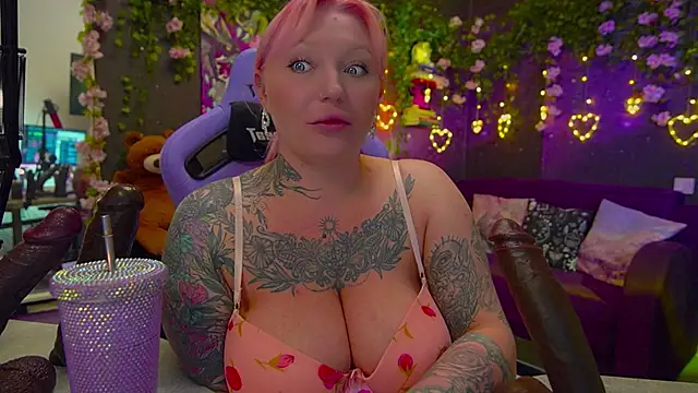 BlackedBarbie online show from January 31, 7:11 pm