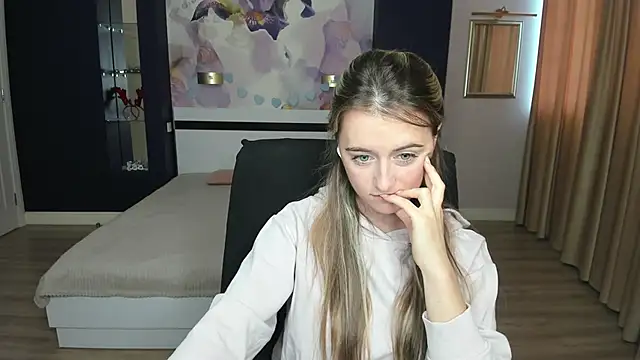 Snapshot of StasyStew chatting on October 2, 7:35 am StasyStew online show from October 2, 7:35 am