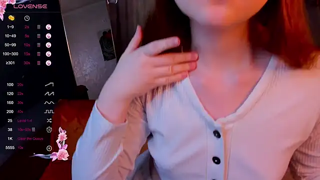 luv tessa online show from January 7, 1:53 am