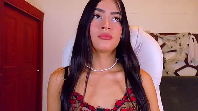 alice rous21 online show from October 31, 1:26 pm