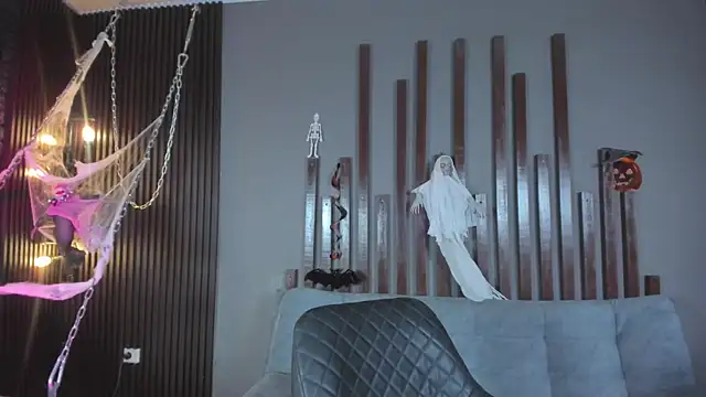 alice rous21 online show from October 29, 8:22 pm